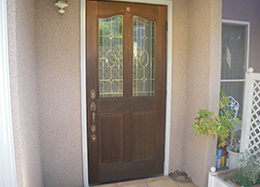玄関ドア塗り替え-施工前